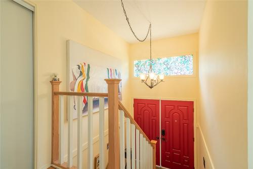 4623 Frederick Road, Kelowna, BC - Indoor Photo Showing Other Room