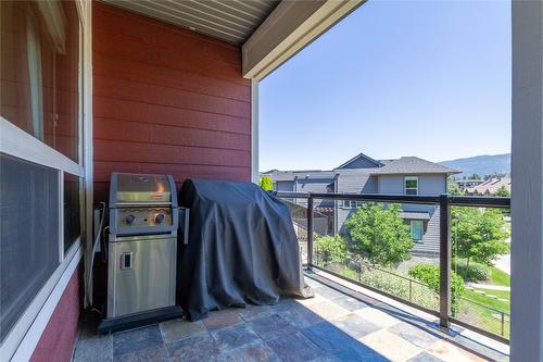 12775 Shoreline Drive, Lake Country, BC - Outdoor With Exterior