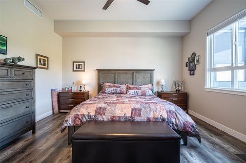 206-3255 Okanagan Street, Armstrong, BC - Indoor Photo Showing Bedroom