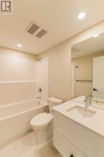 1550 Union Road Unit# 27, Kelowna, BC - Indoor Photo Showing Bathroom