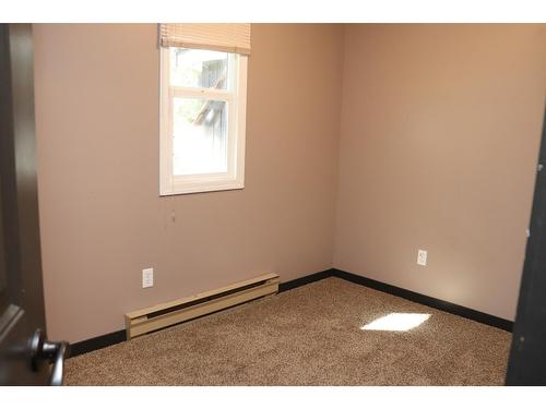 968 Dewdney Way, Kimberley, BC - Indoor Photo Showing Other Room