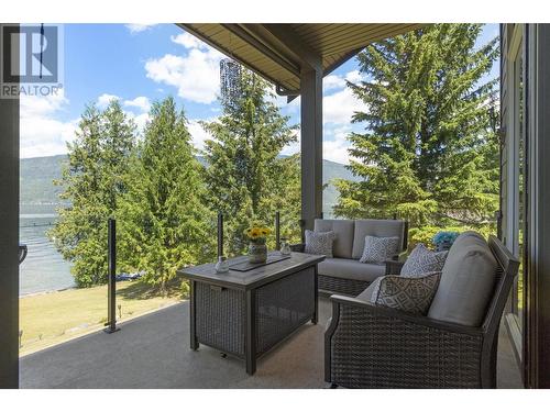 5581 Eagle Bay Road Unit# 8, Eagle Bay, BC - Outdoor With Deck Patio Veranda With Exterior