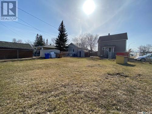 1205 Wallace Street, Regina, SK - Outdoor