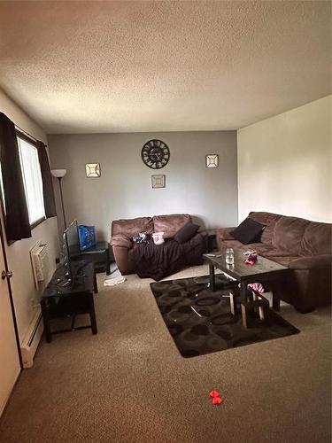 1262 6Th Street, Brandon, MB - Indoor Photo Showing Other Room