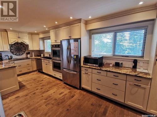 314 Dore Way, Saskatoon, SK - Indoor Photo Showing Kitchen