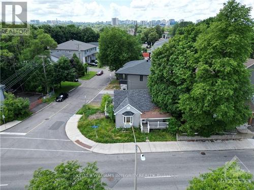 846 St Laurent Boulevard, Ottawa, ON 