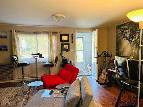 418 Webber Road, Clearwater, BC - Indoor Photo Showing Gym Room