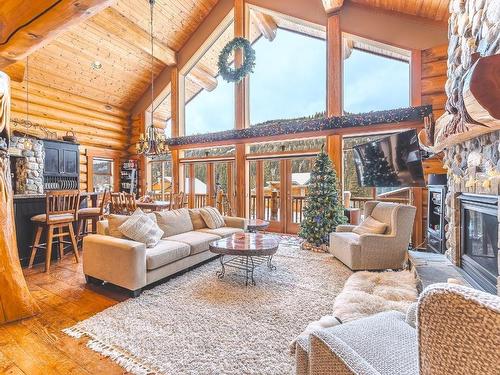 2439 Fairways Drive, Kamloops, BC - Indoor Photo Showing Living Room With Fireplace