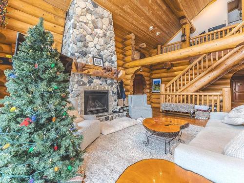 2439 Fairways Drive, Kamloops, BC - Indoor Photo Showing Living Room With Fireplace