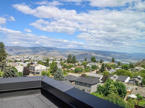 1872 Tolima Crt, Kamloops, BC - Outdoor With View