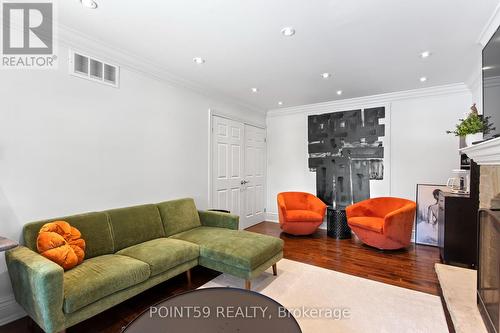 123 Acorn Crescent, London, ON - Indoor Photo Showing Living Room
