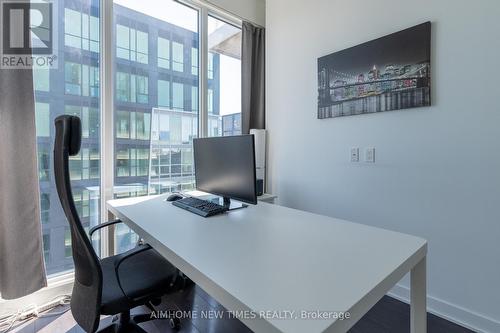 5307 - 125 Blue Jays Way, Toronto C01, ON - Indoor Photo Showing Office