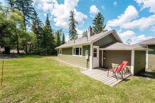 17 Lot, Block 15, South Shore Rd, Falcon Lake, MB 