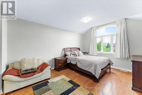 9 Tolton Drive, Guelph (Pine Ridge), ON - Indoor Photo Showing Bedroom