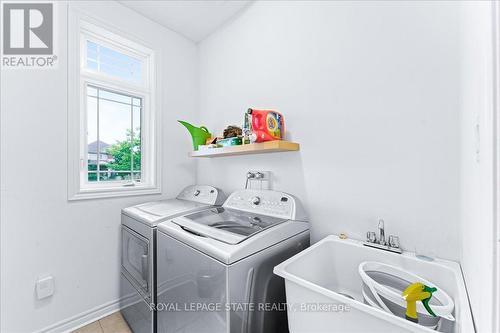 9 Tolton Drive, Guelph (Pine Ridge), ON - Indoor Photo Showing Laundry Room