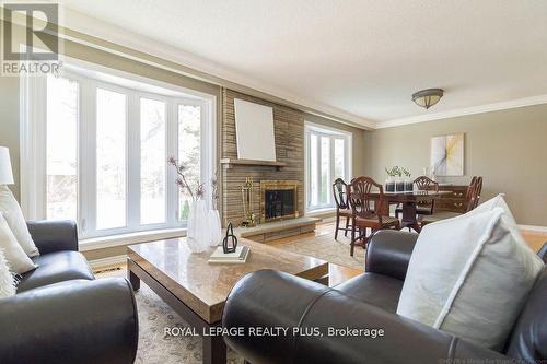 3551 Burningelm Crescent, Mississauga, ON - Indoor Photo Showing Living Room With Fireplace