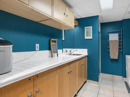 Laundry room - 479 Rue Darontal, Boucherville, QC 