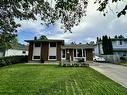 714 Confederation Drive, Thunder Bay, ON  - Outdoor With Facade 