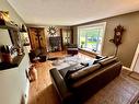 714 Confederation Drive, Thunder Bay, ON  - Indoor Photo Showing Living Room 