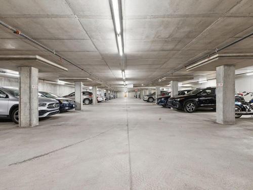 Garage - 103-180 Boul. De L'Hôpital, Gatineau (Gatineau), QC - Indoor Photo Showing Garage