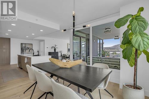 1588 Ellis Street Unit# 1509, Kelowna, BC - Indoor Photo Showing Dining Room