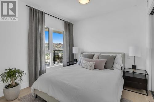 1588 Ellis Street Unit# 1509, Kelowna, BC - Indoor Photo Showing Bedroom