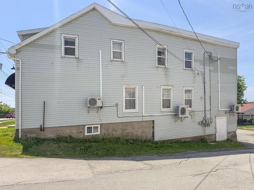 554-556 Main Street, Yarmouth, NS 