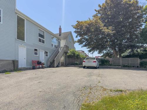 554-556 Main Street, Yarmouth, NS 