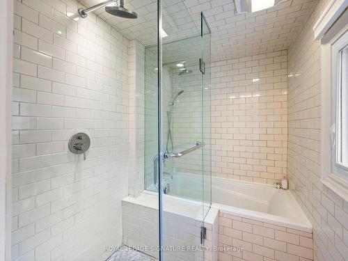 706 Manning Ave, Toronto, ON - Indoor Photo Showing Bathroom