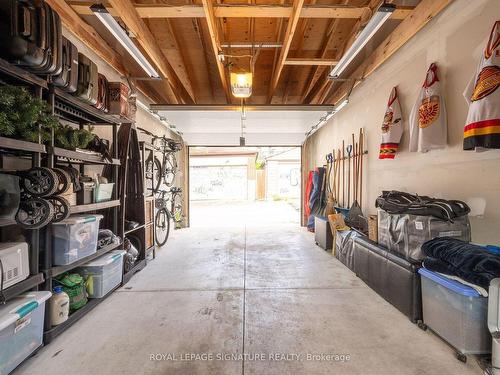 706 Manning Ave, Toronto, ON - Indoor Photo Showing Garage