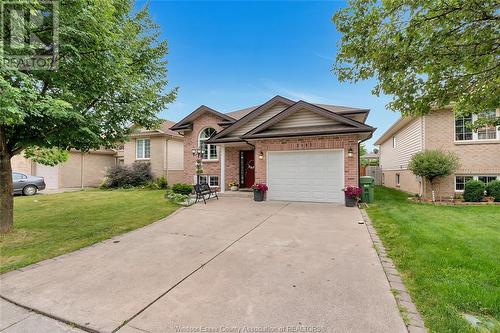 2445 Trappers Avenue, Windsor, ON - Outdoor With Facade