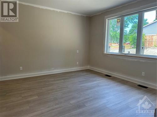 1539 Flanders Road, Brockville, ON - Indoor Photo Showing Other Room