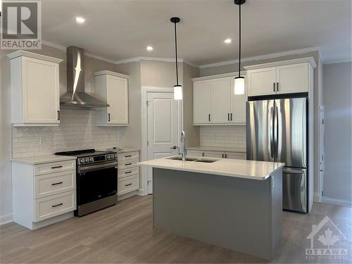 1539 Flanders Road, Brockville, ON - Indoor Photo Showing Kitchen With Double Sink With Upgraded Kitchen