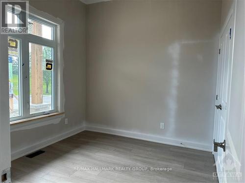 1539 Flanders Road, Brockville, ON - Indoor Photo Showing Other Room