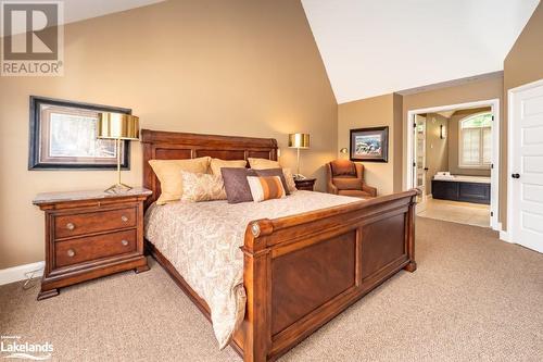 3876 Muskoka 118 Road Unit# Sandfield 6 W5, Port Carling, ON - Indoor Photo Showing Bedroom