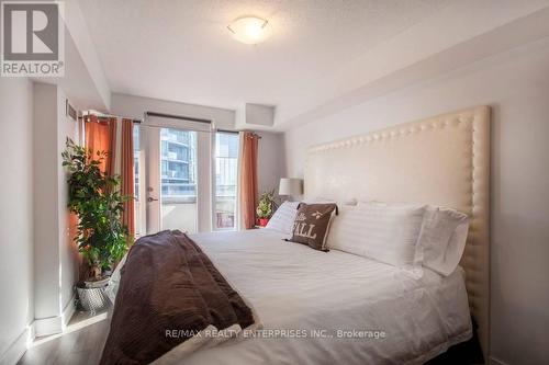 517 - 20 Blue Jays Way, Toronto, ON - Indoor Photo Showing Bedroom