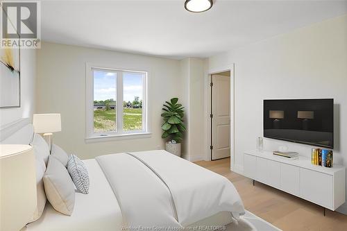 609 Holburn Street, Windsor, ON - Indoor Photo Showing Bedroom