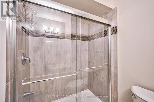 4032 Taffey Crescent, Mississauga, ON - Indoor Photo Showing Bathroom