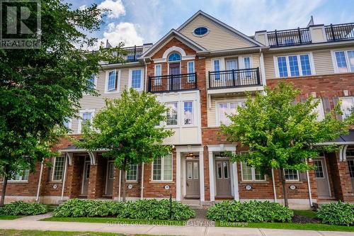 30 - 2614 Dashwood Drive, Oakville, ON - Outdoor With Balcony With Facade