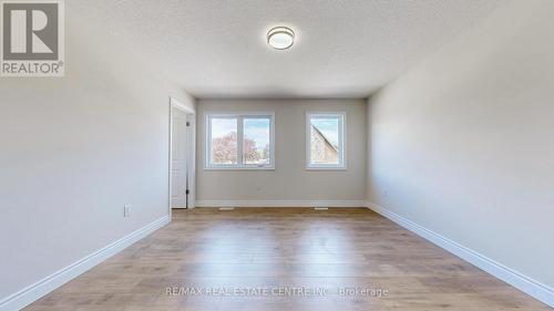 145 Ballantyne Avenue, Cambridge, ON - Indoor Photo Showing Other Room