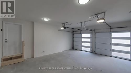 145 Ballantyne Avenue, Cambridge, ON - Indoor Photo Showing Garage