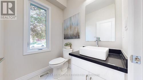 145 Ballantyne Avenue, Cambridge, ON - Indoor Photo Showing Bathroom