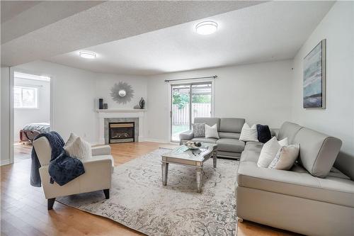 1 Resolute Drive, Hamilton, ON - Indoor Photo Showing Living Room With Fireplace