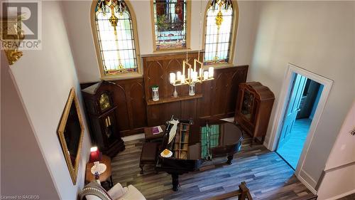 210 8Th Street, Hanover, ON - Indoor Photo Showing Other Room