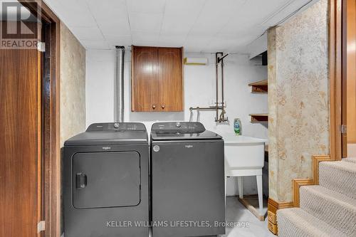 Laundry with new washer and dryer - 39 Oneida Road, London, ON - Indoor Photo Showing Laundry Room