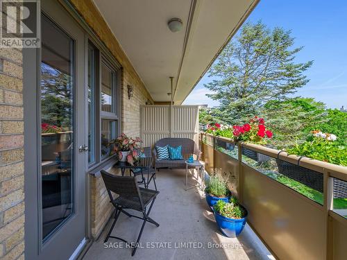 22 - 8 Corinth Gardens, Toronto C10, ON - Outdoor With Balcony With Deck Patio Veranda With Exterior