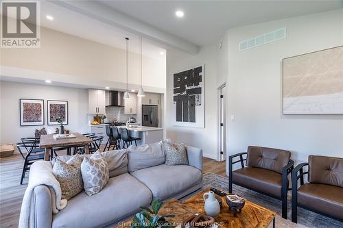 3 Clara Crescent, Chatham, ON - Indoor Photo Showing Living Room