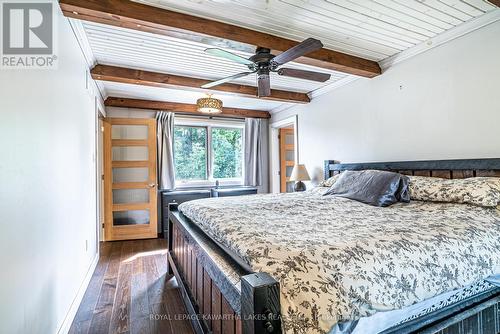 11 First Street, Kawartha Lakes (Dunsford), ON - Indoor Photo Showing Bedroom