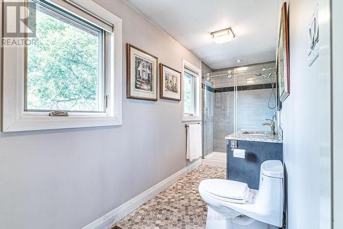 11 First Street, Kawartha Lakes (Dunsford), ON - Indoor Photo Showing Bathroom