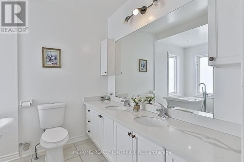 9 Elias Snider Court, Whitchurch-Stouffville, ON - Indoor Photo Showing Bathroom